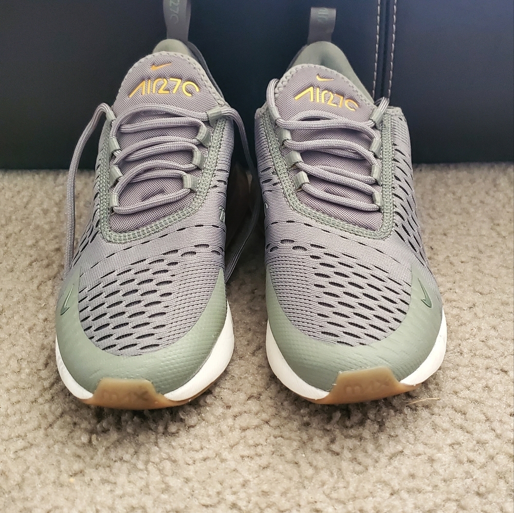 Nike Air Max 270